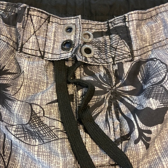 OP Black and Gray Floral Board Shorts - Picture 3 of 5